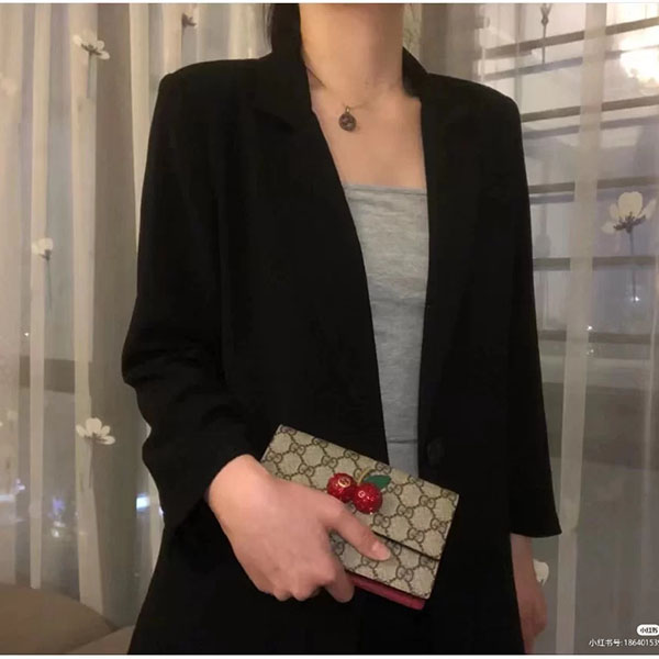 【20SS新作】グッチ コピーグッチ いちご コピー チェリー GGスプリーム キャンバス ミニバッグ 481291 K9GXT 8694